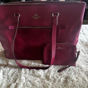 Deep Pink Saffiano Leather Tote and Wristlet Set - Zipper Repair Needed!